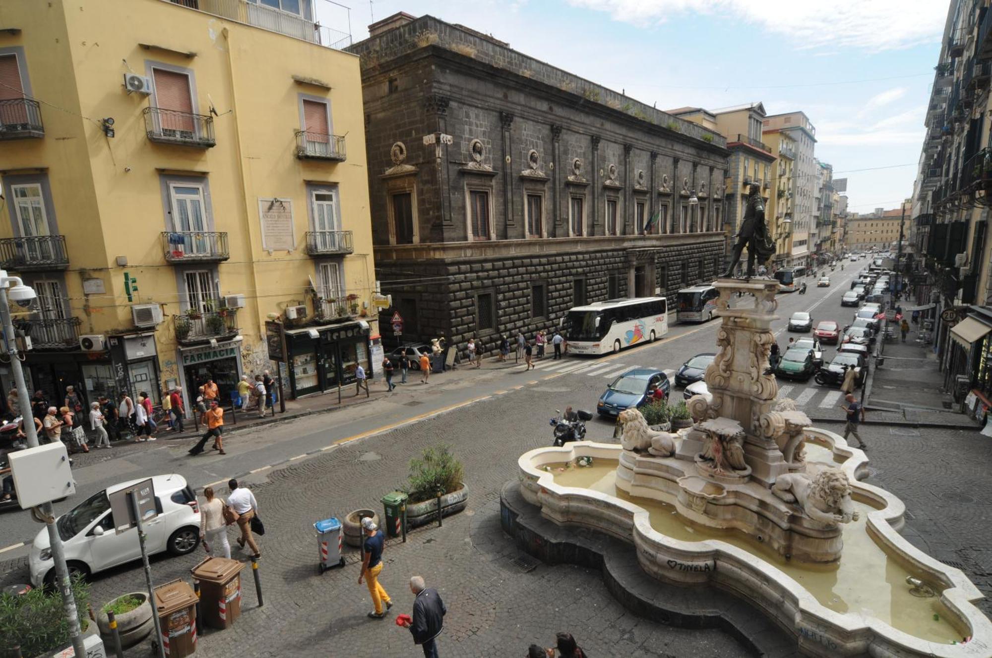 A Casa Di Anna Bed & Breakfast Naples Exterior photo